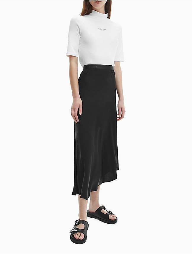 A feminine slip silhouette, the Davina Bias Skirt in Natural Linen