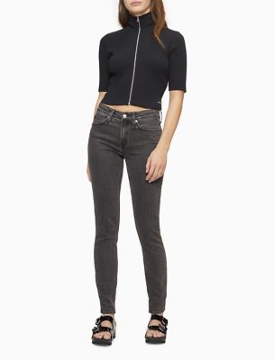 quarter zip crop top