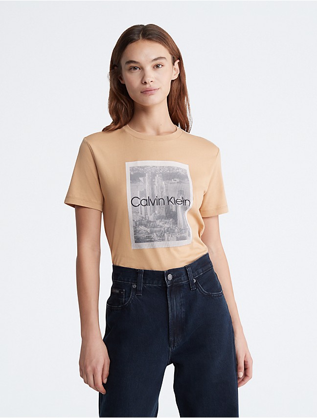 Monogram Logo Crewneck T-Shirt | USA Calvin Klein®