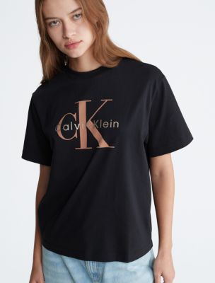 Metallic Monogram Logo Boxy Crewneck Calvin T-Shirt | Klein® USA