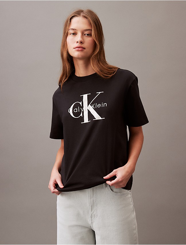 Calvin Klein Jeans Ladies' Logo Tee. (Black, M) 1577512 
