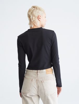Calvin Klein For UO Long-Sleeve Cropped Top  Calvin klein outfits, Urban  fashion, Fashion