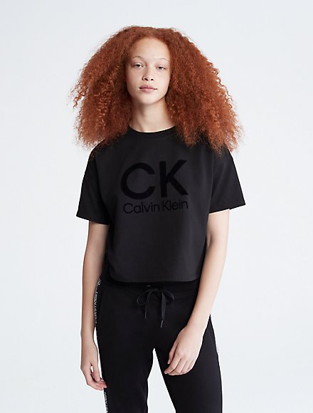 Logo vice versa Sweat-shirt Calvin Klein en coloris Noir Femme Articles de sport et dentraînement Articles de sport et dentraînement Calvin Klein 43 % de réduction 