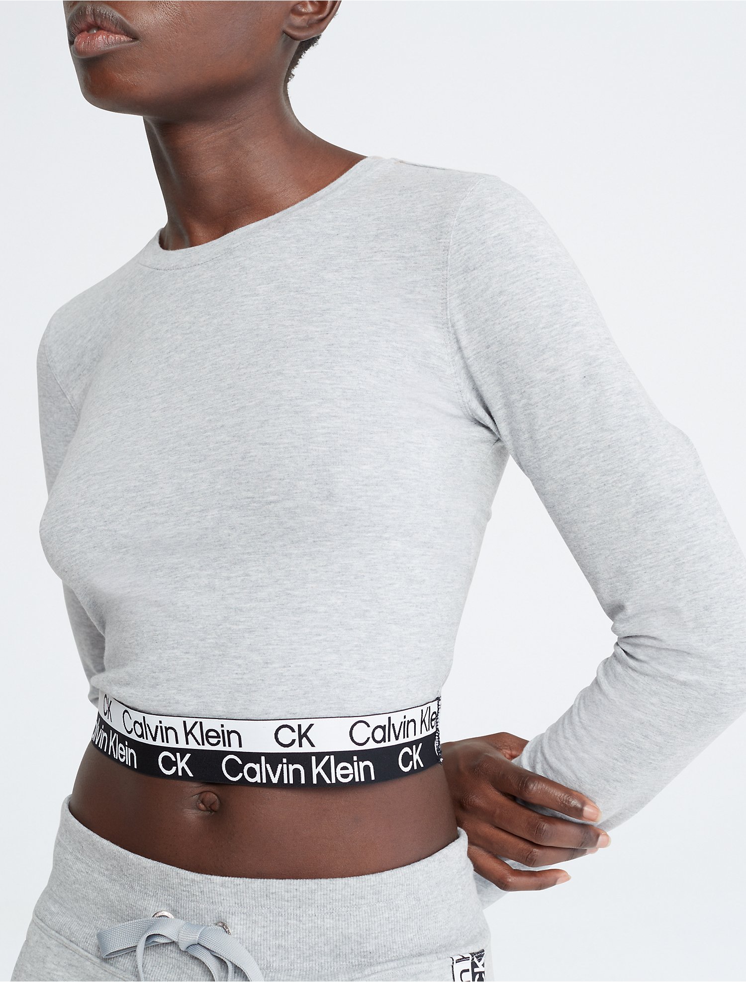 marge martelen Munching Performance Logo Tape Cropped T-Shirt | Calvin Klein