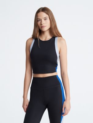 Performance Embrace Cropped Tank Top + 7/8 Leggings