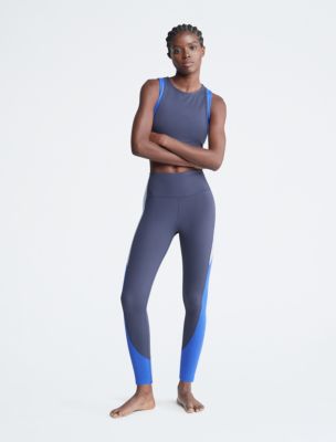 Performance Embrace Cropped Tank Top + 7/8 Leggings, 