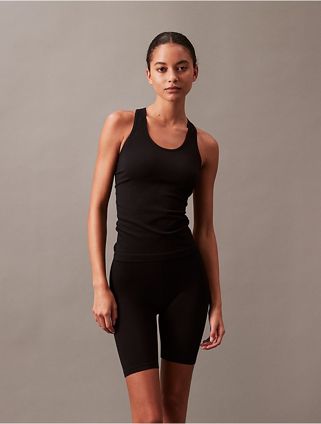 Lululemon: Tough to Match Quality of Athleisure Pioneer 