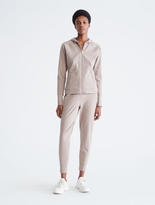 Performance Embrace Set, 