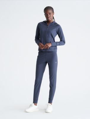 Performance Embrace Raglan Sleeve Jacket + Joggers