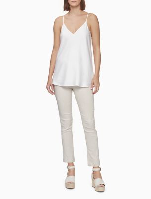 Image of Solid V-Neck Woven Cami Top