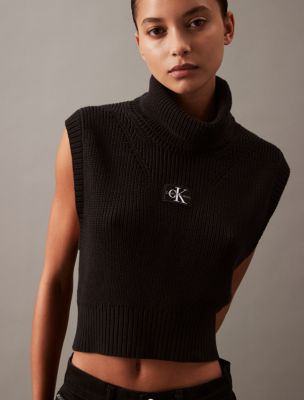 Kalon Women's 4-Pack V-Neck T-Shirt Base Layer (X-Small, 4PK Black) at   Women's Clothing store