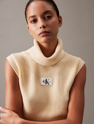 Calvin Klein womens V-neck Open Stitch Sweater Sweater : Buy Online at Best  Price in KSA - Souq is now : Fashion