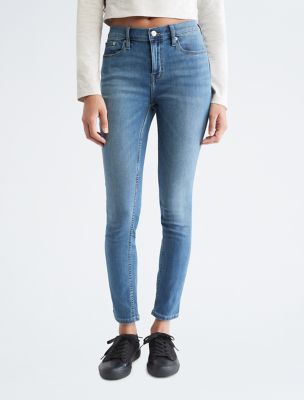 Skinny Mid Rise Repreve® Del Mar Rinse Jeans, Enza