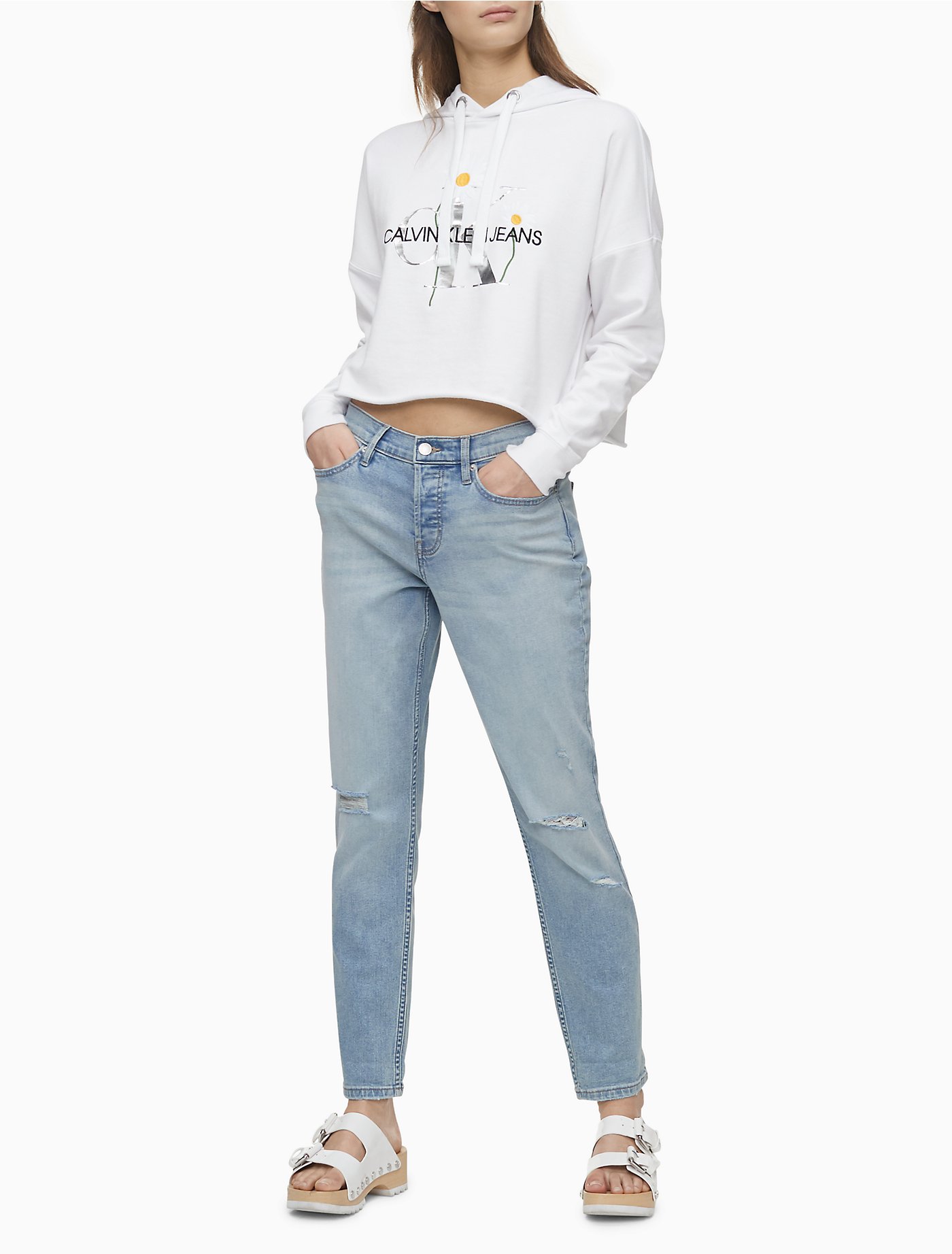 uitspraak Outlook Garderobe Boyfriend Slim Fit Mid Rise Distressed Jeans | Calvin Klein