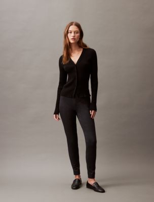 Calvin Klein Performance Size M Women's Black Solid Capri Activewear Pants  – Treasures Upscale Consignment