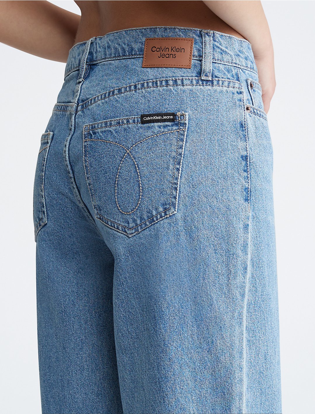 90s Fit High Rise Jeans | Calvin Klein® USA