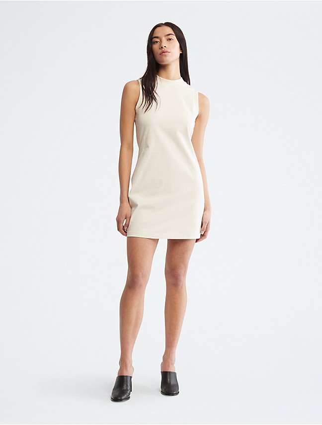 USA Sleeve Calvin | Long Klein® Neck Ribbed Square Dress
