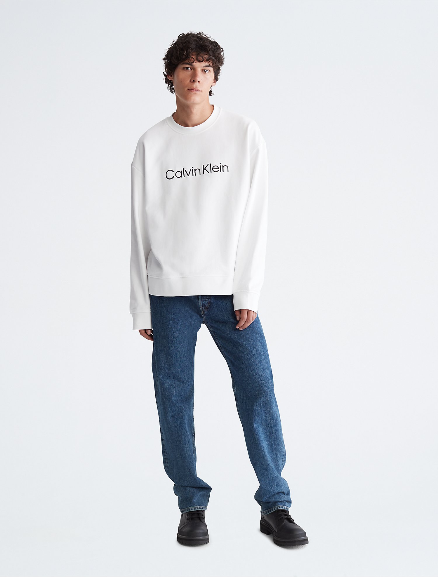 Omdat Egomania oven Relaxed Fit Standard Logo Crewneck Sweatshirt | Calvin Klein