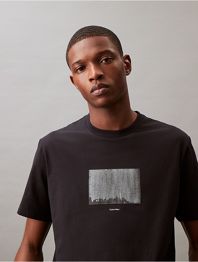 Calvin Klein Jeans Embro Logo Neck T-Shirt, DEFSHOP