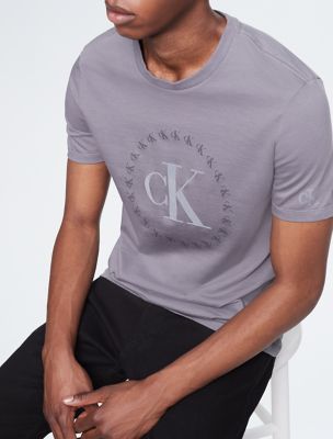 Calvin Monogram | T-Shirt Logo Circle USA Klein®