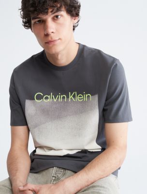 Gradient Box Logo Crewneck Klein® Calvin | T-Shirt USA