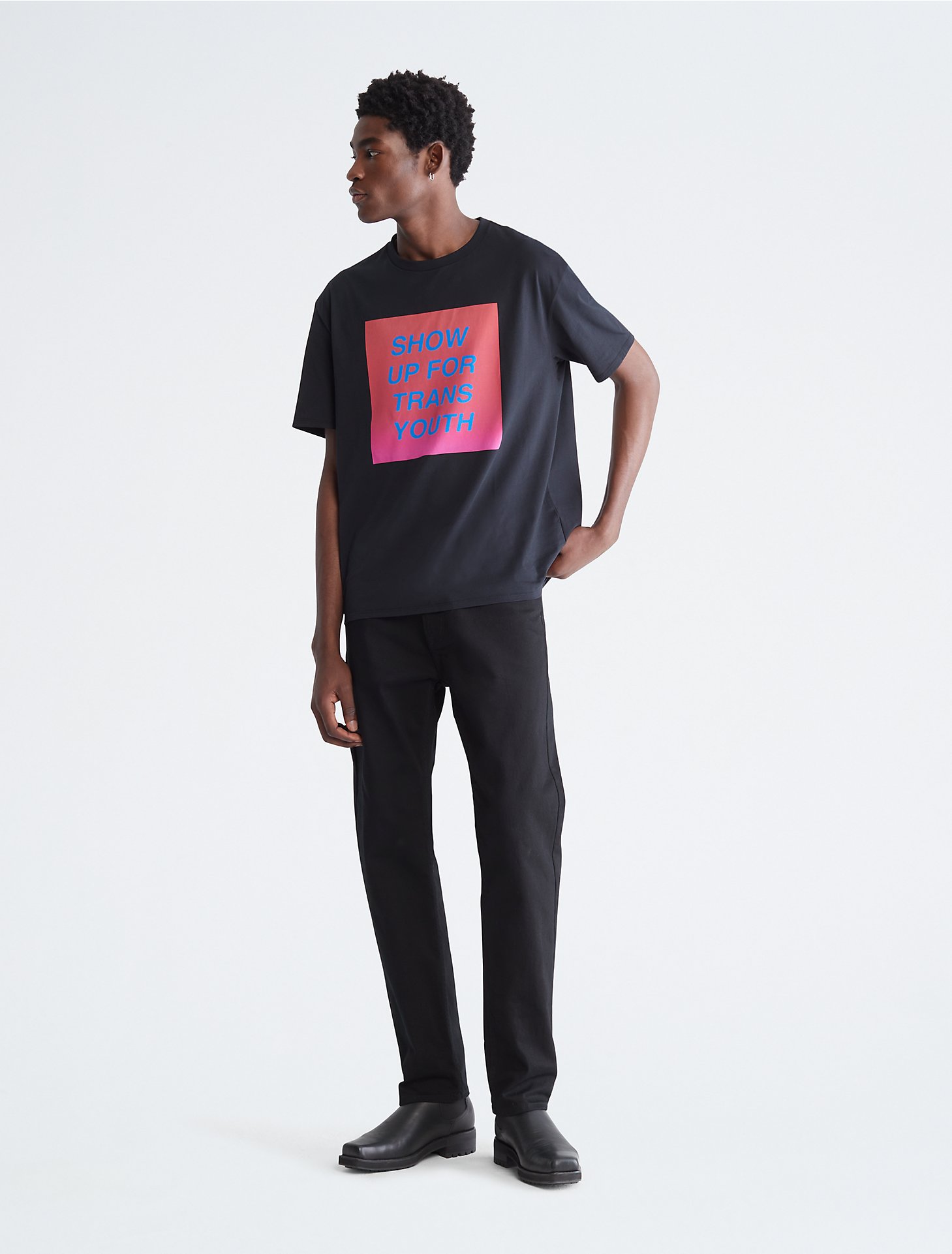 Kong Lear Picket fordampning Pride Relaxed Show Up Crewneck T-Shirt | Calvin Klein