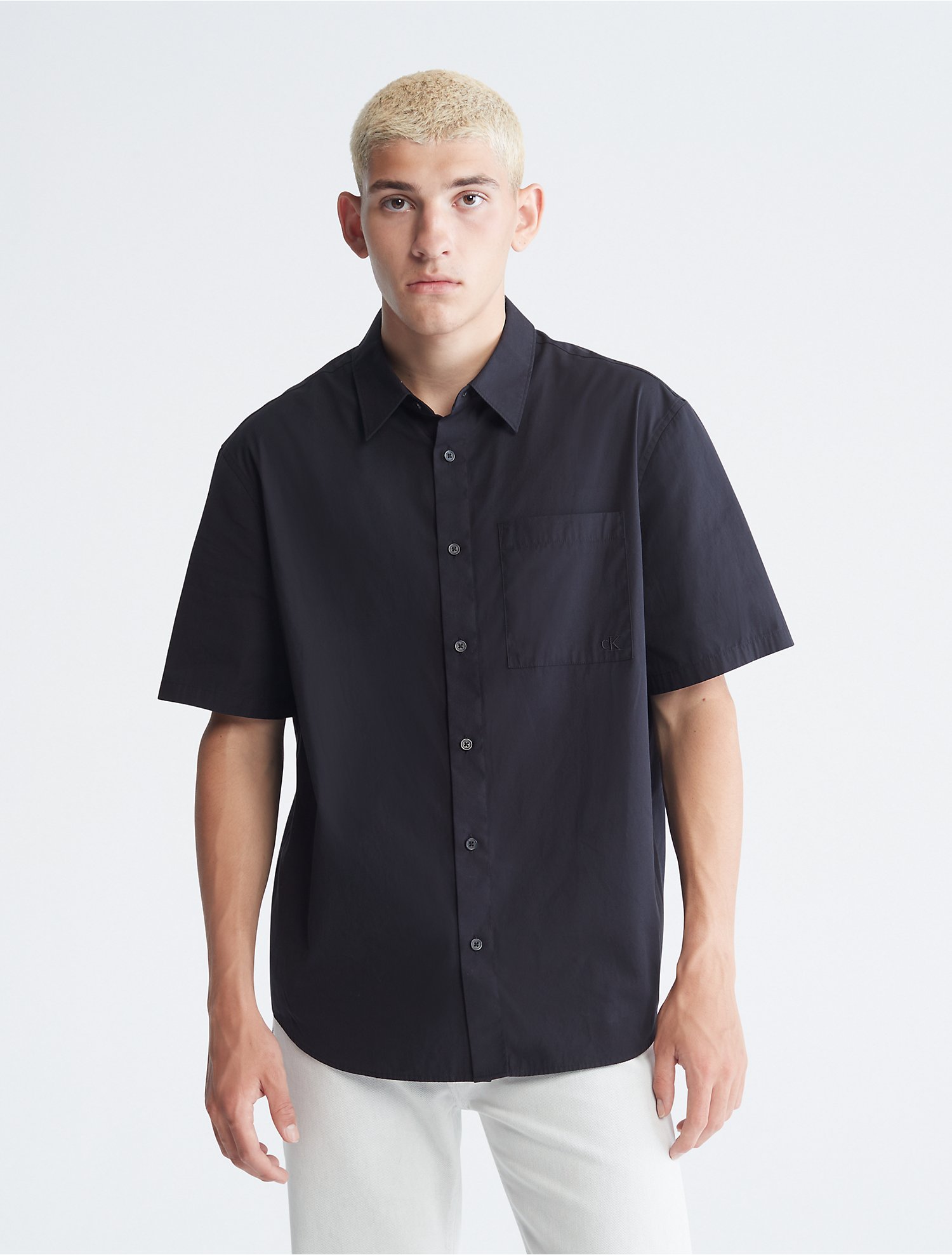 Solid Pocket Short Sleeve Easy Shirt | Calvin Klein® USA