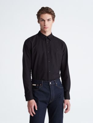 Calvin Klein Boys' Long Sleeve Slim Fit Dress Shirt, Style with Buttoned  Cuffs & Shirttail Hem