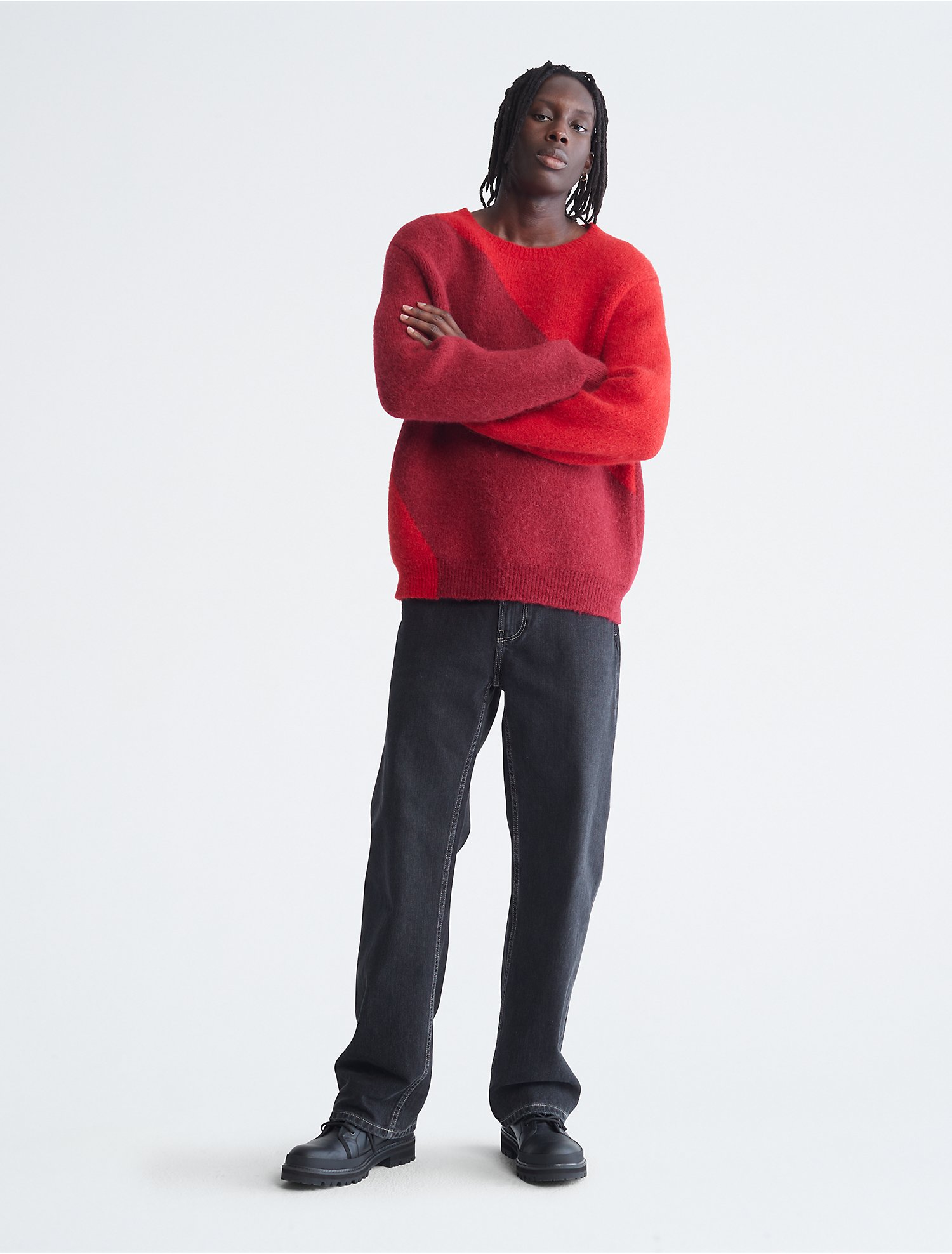 Uplift Intarsia Colorblock Crewneck Sweater | Calvin Klein® Canada