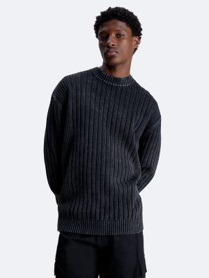 CM3000 BLACK CREWNECK SWEATER