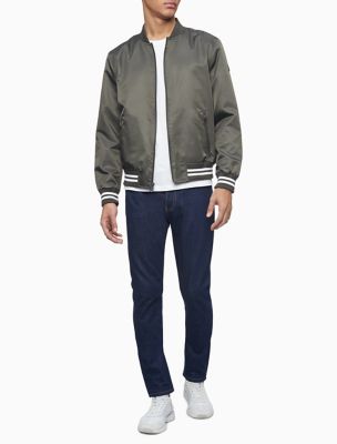 calvin klein men's oversized puffer bomber jacket