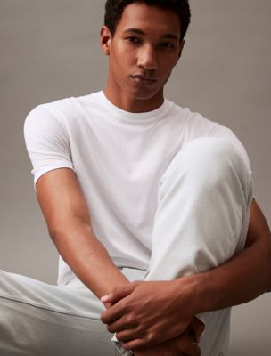 Standard Straight Fit Jeans | Calvin Klein® USA