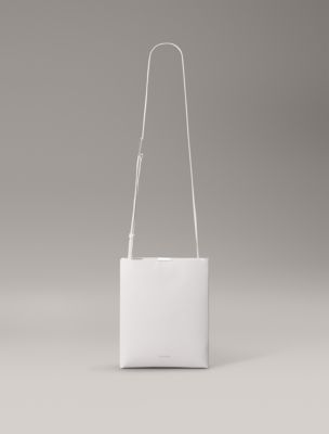 Calvin Klein Sculpted Black Shoulder Bag K60K6078310GL
