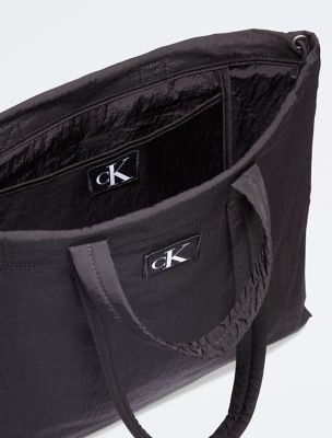 Calvin Klein Jeans City Nylon 22 Shoulder Bag Black