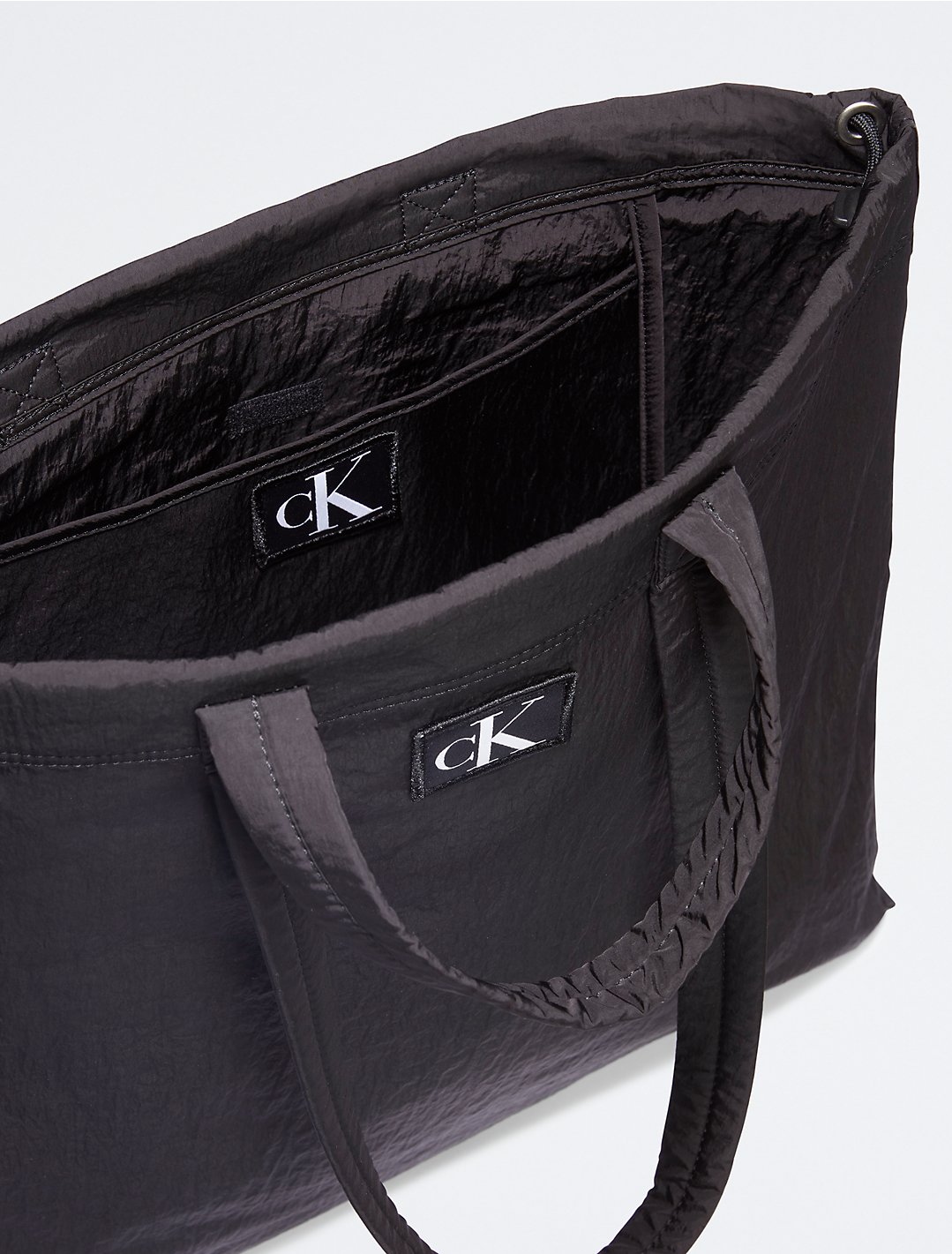 tint Onnodig regenval City Nylon Reversible Tote Bag | Calvin Klein