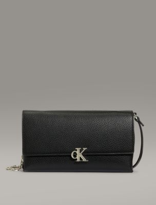 Calvin Klein Women's Elemental Chain Wallet in Black Beauty | Imported