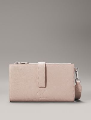 Calvin klein 2024 mini wallet