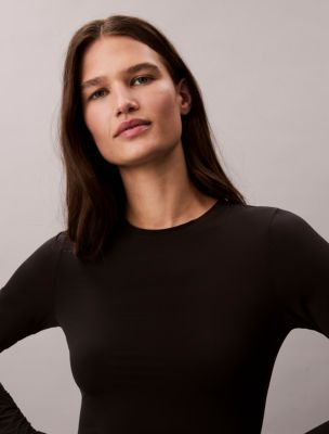 Женские футболки Calvin Klein Nylon Stretch Slim T-Shirt — фото 3