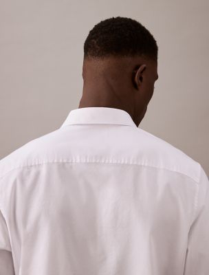 Мужские рубашки Calvin Klein Solid Oxford Classic Button-Down Shirt — фото 6