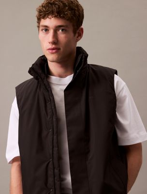 Tech Hooded Puffer Vest, Black Beauty