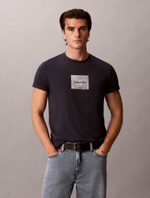 Мужская футболка Calvin Klein Textured Box Graphic Classic Crewneck, цвет: Синий — фото 2