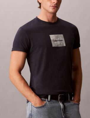 Мужская футболка Calvin Klein Textured Box Graphic Classic Crewneck, цвет: Синий — фото 5