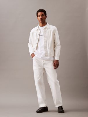 ★★ ★★ Men’s White Relaxed Fit Standard Logo Calvin Klein Men's Relaxed Fit Standard Logo Crewneck T