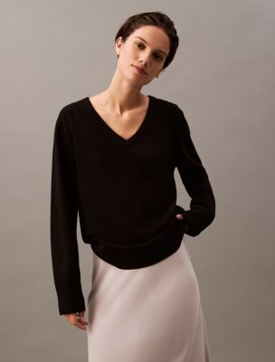 Cashmere V-Neck Sweater, Black Beauty