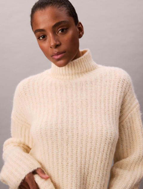Женские свитеры Calvin Klein Rib Relaxed Turtleneck Sweater