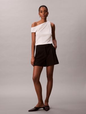 Pleated Tailored Shorts, Black