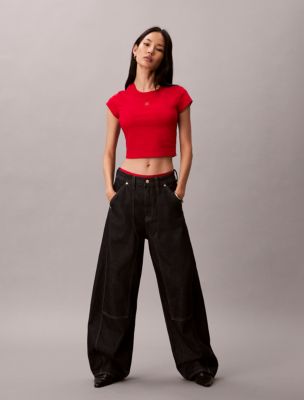 Женские футболки Calvin Klein Lunar New Year Emblem Logo Crop T-Shirt — фото 6