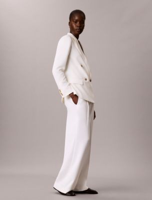 Женские брюки Calvin Klein Effortless Crepe Wide Leg Pleated Trousers, цвет: Зефирный — фото 2