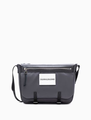 calvin klein messenger