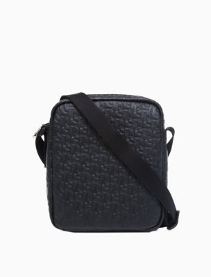 Micro Pebble Monogram Logo Crossbody Phone Case | Calvin Klein